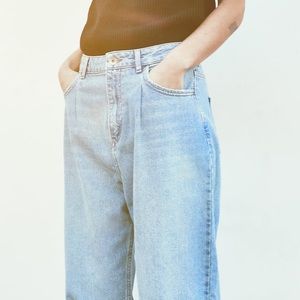 ZARA slouchy jeans